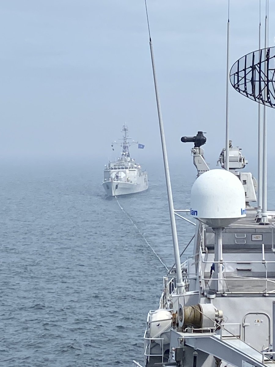 wilco_faber's tweet photo. Exercising together with π«π· FS Commandant Blaison #F793 @MarineNationale For the occasion that a ship needs a tow, HNLMS Van Amstel #F831 @kon_marine π³π± conducted a towing exercise to train the ships crews. https://t.co/bkwMz6ULUr