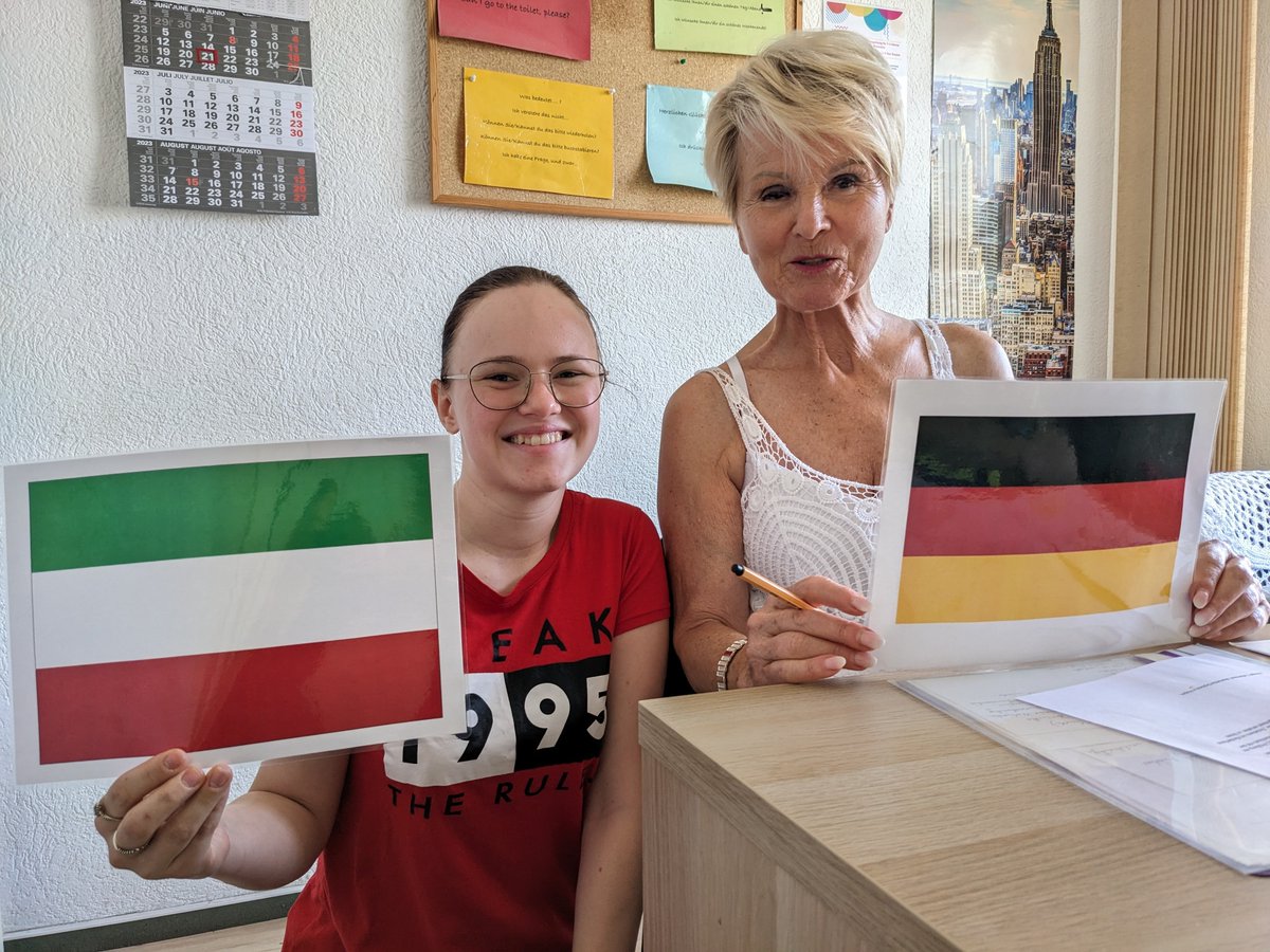 SprachaktivFS's tweet photo. Heute mal ein paar schöne Eindrücke unserer Sprachkurse am Vormittag! 😃😍🥳 https://t.co/0gDKCWSqAp