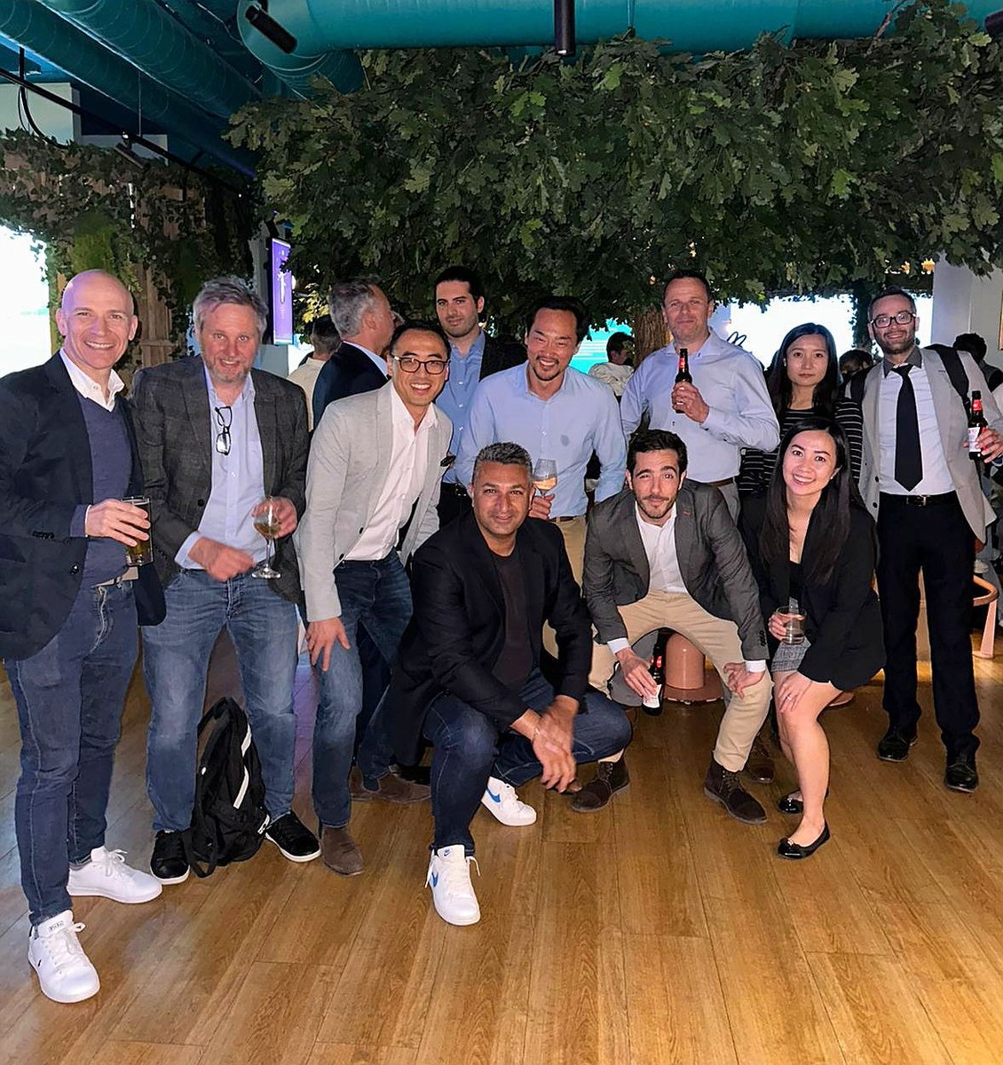 ravhayer06's tweet photo. Throwback to a few weeks ago when the #digital team got together for some after-work drinks in London! Really looking forward to all the great things the #team will accomplish going into the second half of the year!

#AMTeamEMEA #CompanyCulture #Culture https://t.co/DHqTPQhJ5u