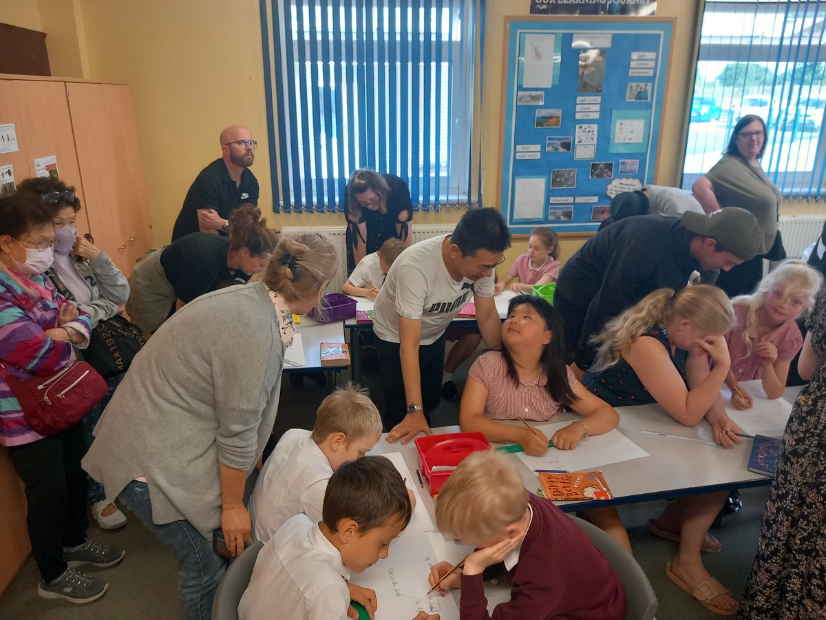 Orchard_Head's tweet photo. The children in LKS2 have had a fantastic morning learning about the Phillippines with their grown ups. It was wonderful to see so many parents, carers and family members 😊 #lifta #culture #community #family https://t.co/lAUhAlwM4T