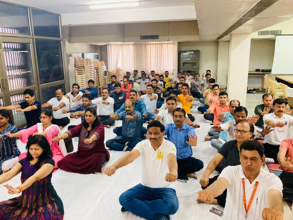 BSNLKOTA143761's tweet image. Experience the essence of serenity and vitality as we share glimpses of the invigorating #Yoga session held at #BSNL Kota.