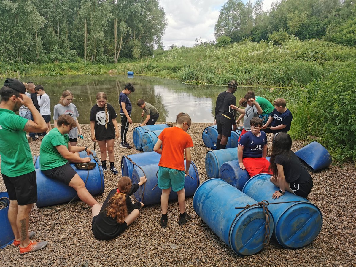 Stephanie kirk tweet media