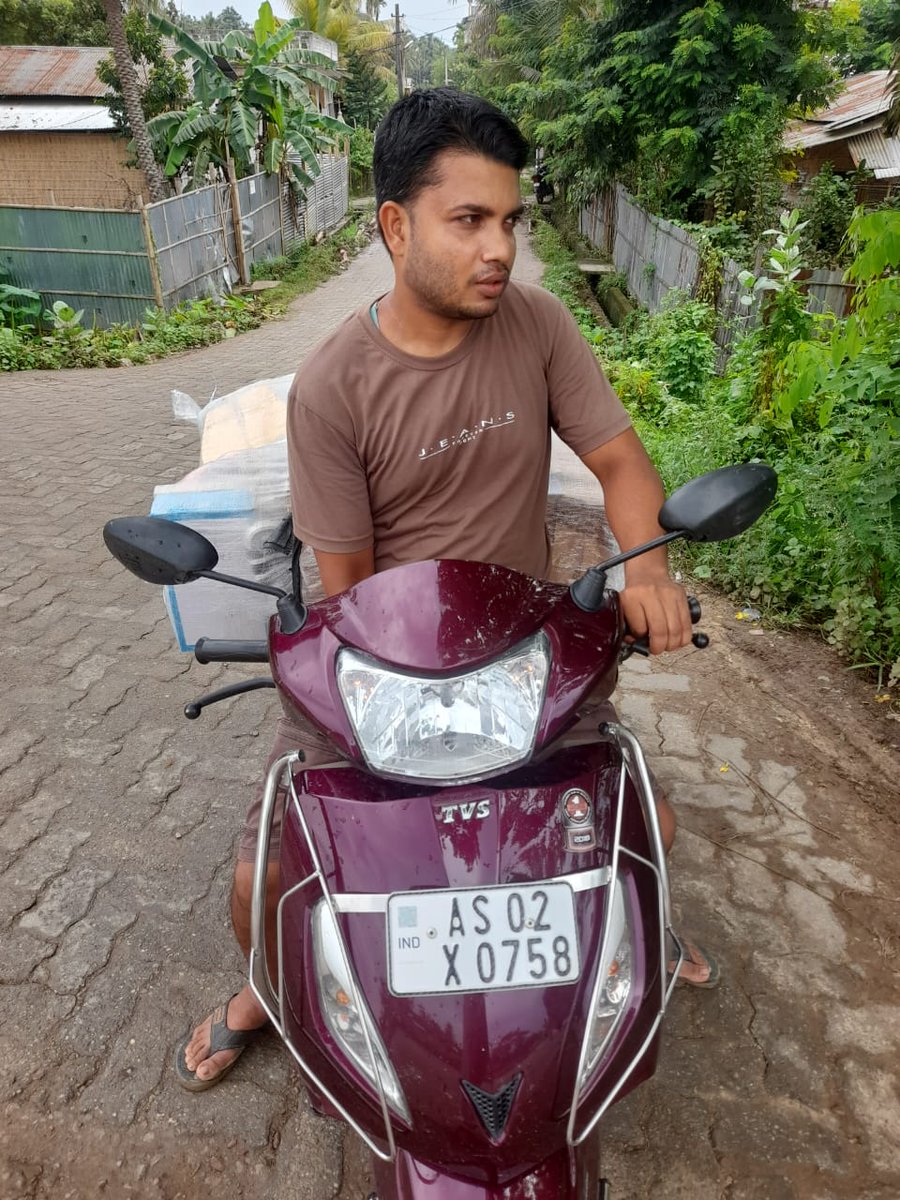 DTO_Hojai's tweet photo. Enforcement drive against  overspending overspending without helmet, wrong side entry at HOJAI District
@TransportAssam https://t.co/jobb1KwUQd
