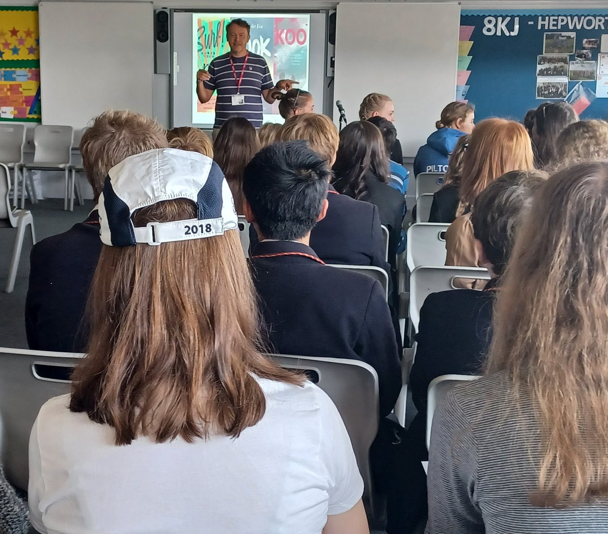 devonedservices's tweet photo. Thank you to the fabulous @chrisvickwrites for joining us last week at our Devon @CarnegieMedals shadowing events. Thanks to all participating schools and @bidefordcollege @StoverSchool for being wonderful hosts. Thanks @bookeryhq! #YotoCarnegies23 #devonSLS https://t.co/og37FerNWe