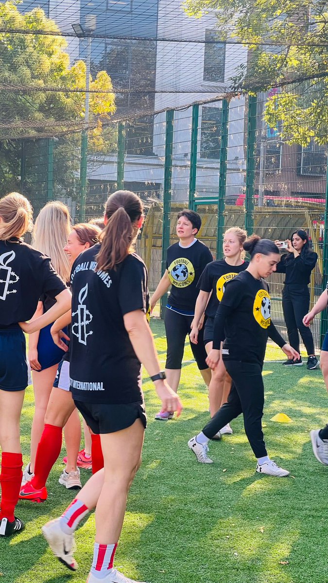 Girlpowerorg1's tweet photo. Since the arrival of our players to the UK 🇬🇧 football always welcomed and open their arms of love and kindness to them. Thank you @AmnestyUK for organizing the friendly game we always love and enjoy scoring goals against MP’s team #worldrefugeeday2023 https://t.co/uMo7BGISW8