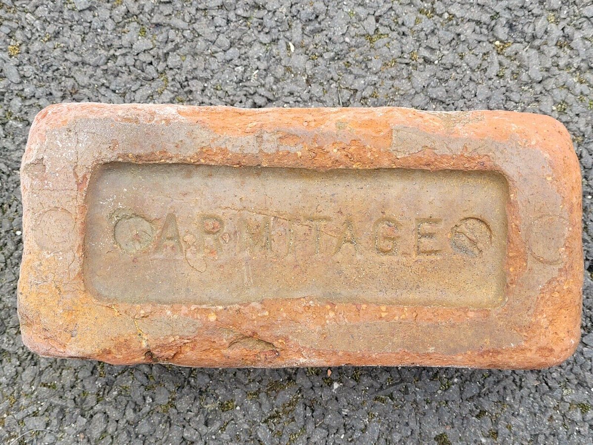 seabricksteve's tweet image. 🧱Armitage Brickworks Robin Hood Leeds #vintage brick!
🧱Checkout all other #oldbricks ebay.co.uk/usr/seabrickst……
#NCB #coalmining #pit #miningheritage #brickworks #eastdurham #heritagebricks #colliery #coal #mining #leeds #miner #yorkshire