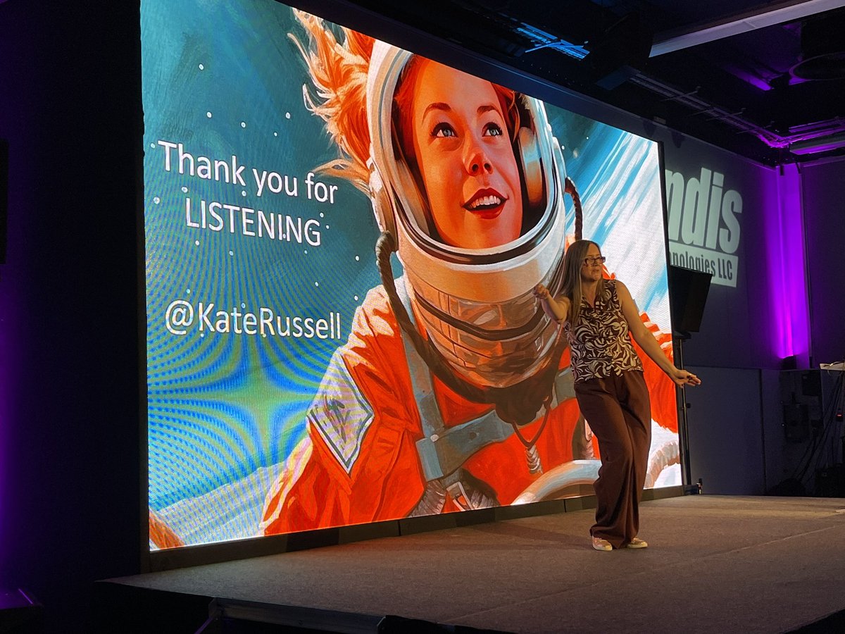 Great inspirational key note by @katerussell at #commsverse <3

The astronaut with hair sticking out of the back of the helmet xD