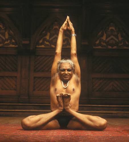 Yoga before #InternationalDayofYoga 🙏🏼

#bksiyengar
