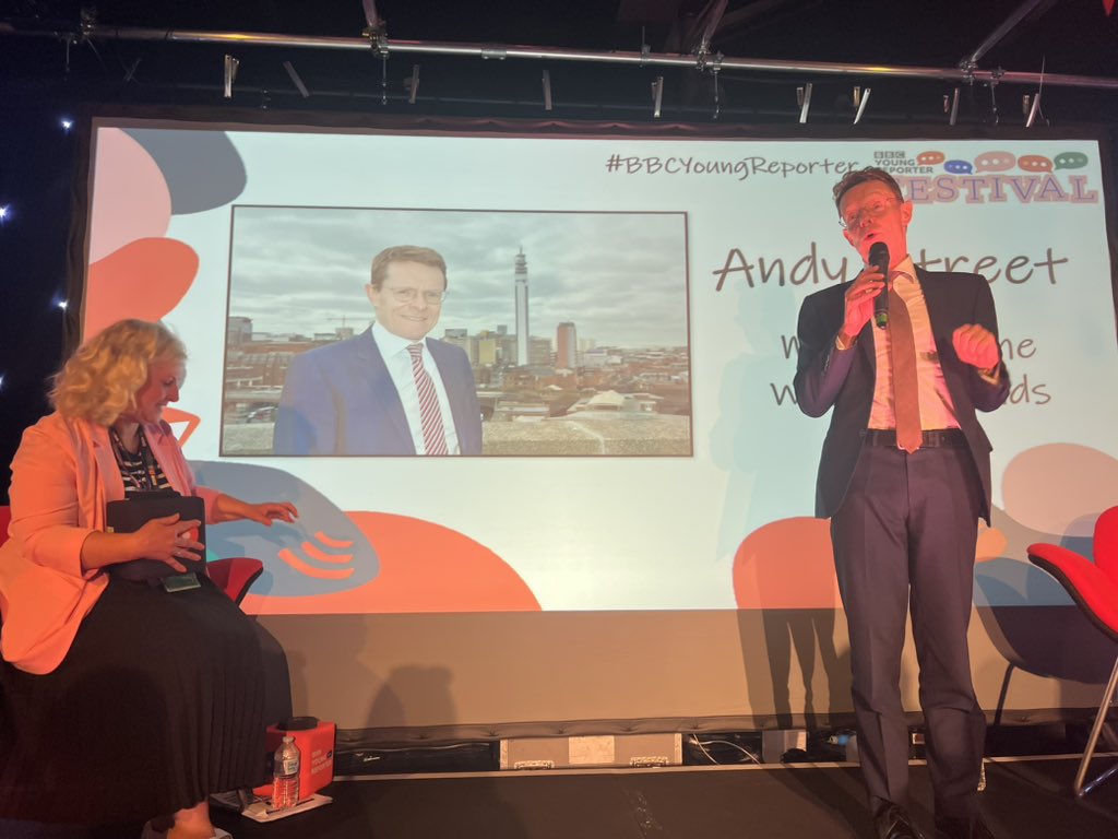 amritadunn's tweet image. Great to take students from @JCSFCollege to see @andy4wm at the #BBCyoungreporter event here in Birmingham! ⭐️

Big plans for career development for our young people here in the West Midlands &amp;amp; putting us on the map. 💙

#gettingthejobdone