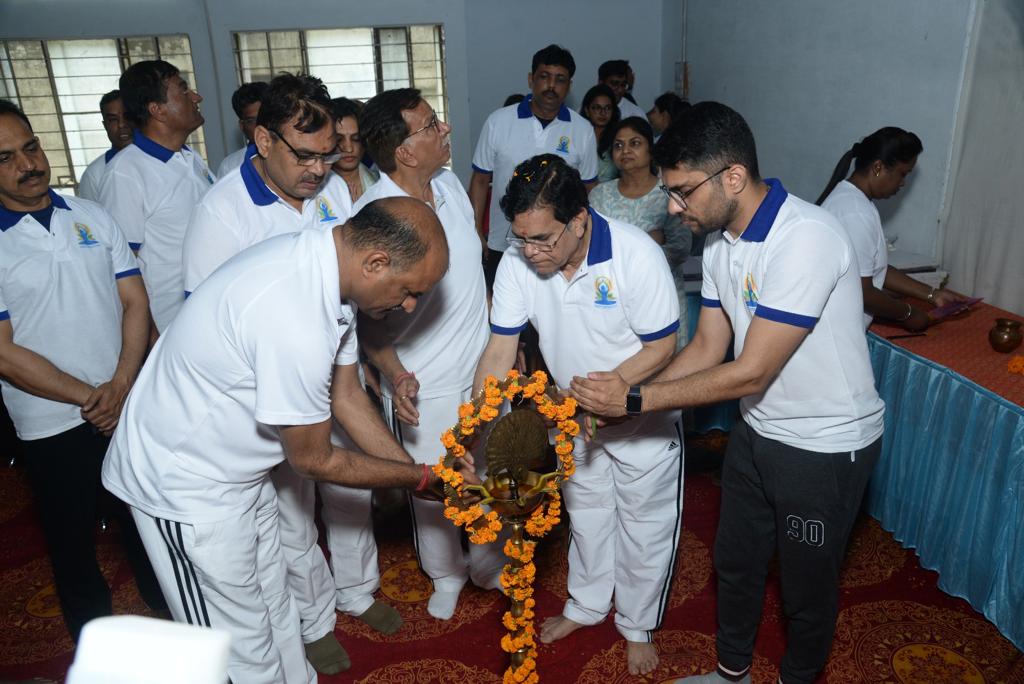 *Yoga for Vasudhaiva Kutumbakam*, 'One Earth, One Family, and One Future.'
*The 9th international yoga day*
Swasthya Kalyan Homoeopathic medical college and Research Center celebrates yoga day altogether with full enthusiasm and energy in the auditorium.
The celebration started
