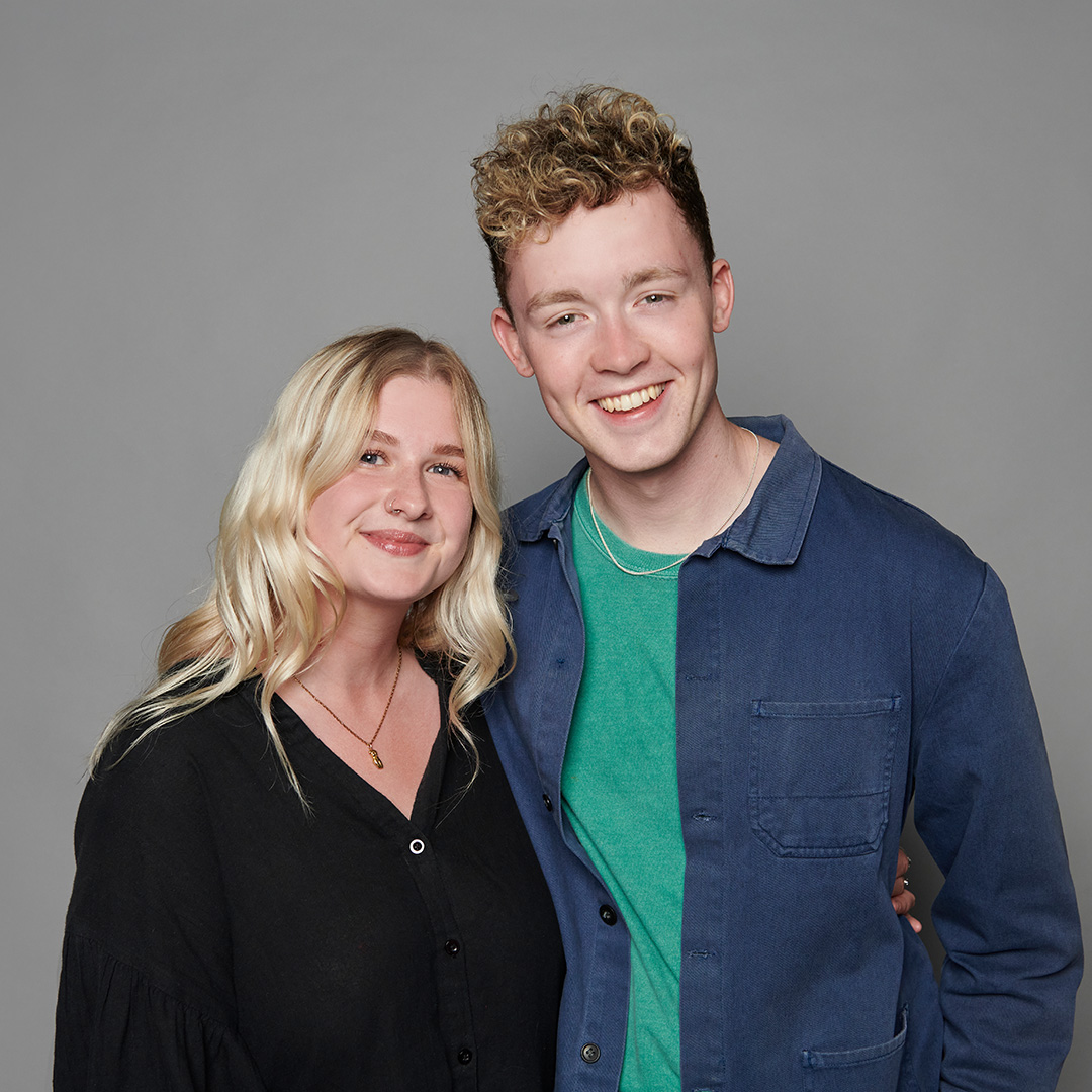 Sam MacGregor &amp; Danni Diston will join forces to co-host Radio 1’s new Weekend Breakfast show (Saturdays &amp; Sundays, 7am – 10am) which will move from London to Cardiff.

Their first show will be on Saturday 9 September.
Congratulations <a href="/sam__macgregor/">sam macgregor</a> &amp; @dannidiston_ ❣️

1/4