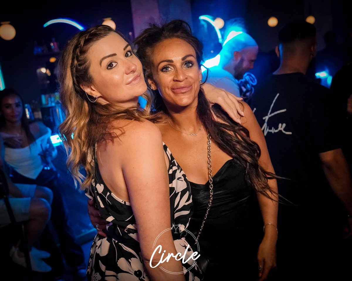 CircleBolton's tweet photo. Weekend highlights with our faves! Full album on our Facebook page🥂✨

#circlebolton #cocktailbar #saturdaynight #weekend #friends https://t.co/X0Bsadduqc