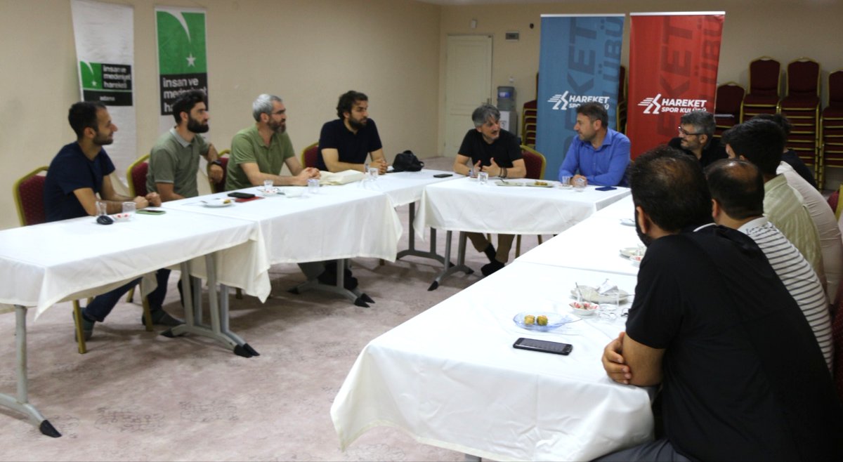 Kulüpleşme süreçlerimiz için gerçekleştirdiğimiz il ziyaretlerimizde Adana ilimize misafir olduk. 
Ziyaretimizde, sporun geleceği ve gelecek hedeflerimiz üzerine konuştuk. 

İstişarelerimizin hayırlara vesile olmasını temenni ederiz. 

#hareketspor #adana #sporungeleceği