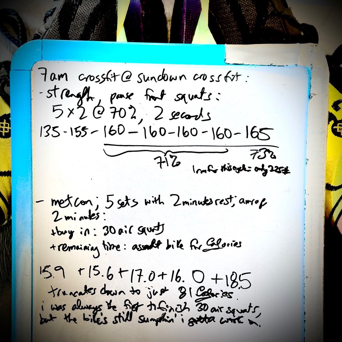 benomix's tweet image. #크로스핏 #pausesquats #frontsquats #pausefrontsquats #barbells #metcon #airsquats #assaultfitness #assaultbike #crossfit #barbell #역도 #운동 #건강 ! (@ Sundown CrossFit in Santa Clara, CA) swarmapp.com/c/gCNhpg0P1sw