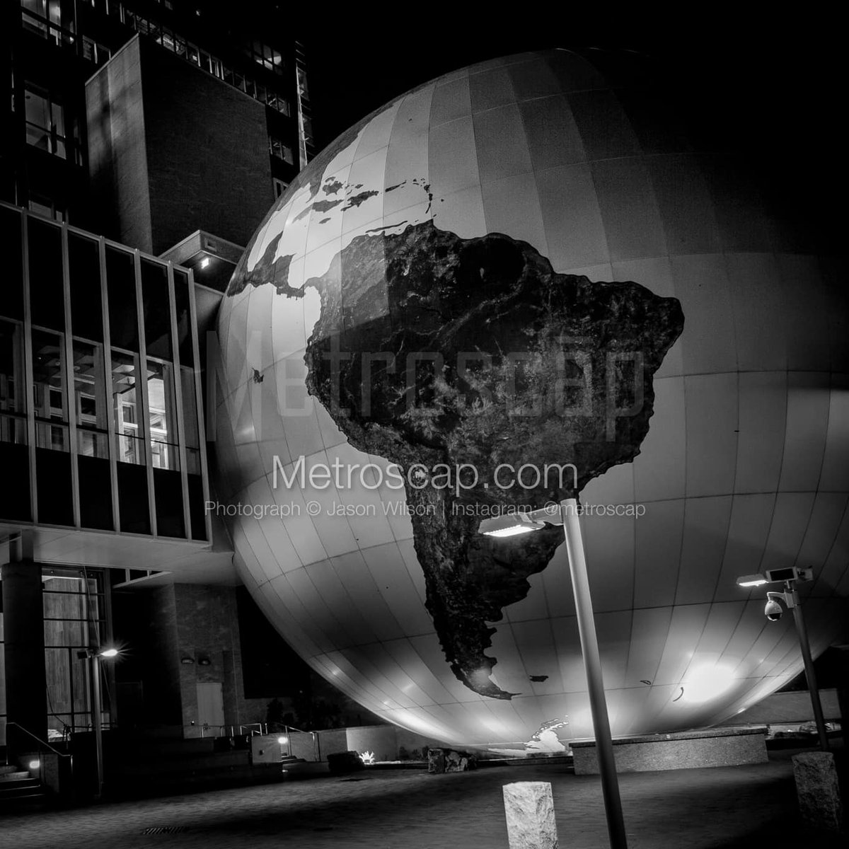 Raleigh art Black & White: The Giant Globe at the NC State of Natural Sciences #raleigh #raleighnc #downtownraleigh #visitraleigh #northcarolina #nc #BlackWhite | metroscap.com/raleigh-skylin…