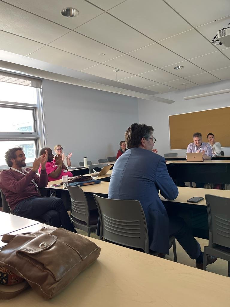 <a href="/Renira_N/">Renira Narrandes</a> presents her spoken word, pinning everybody to their chairs! During this workshop, she discusses the importance of #storytelling in #communicating #science. #IOS23