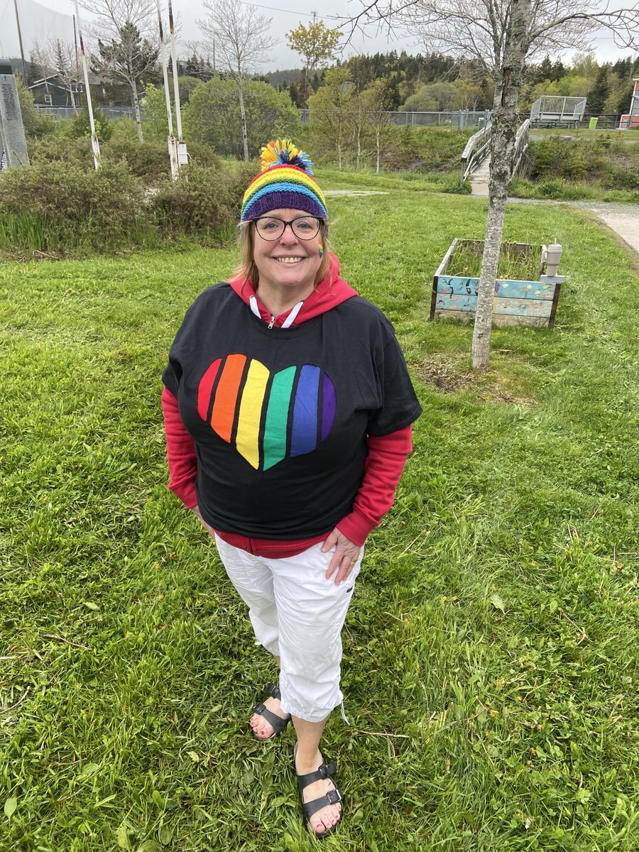 sjboscoschool's tweet image. Our staff are loud and proud at SJB! Go Eagles! @NLESDCA #nospaceforhate