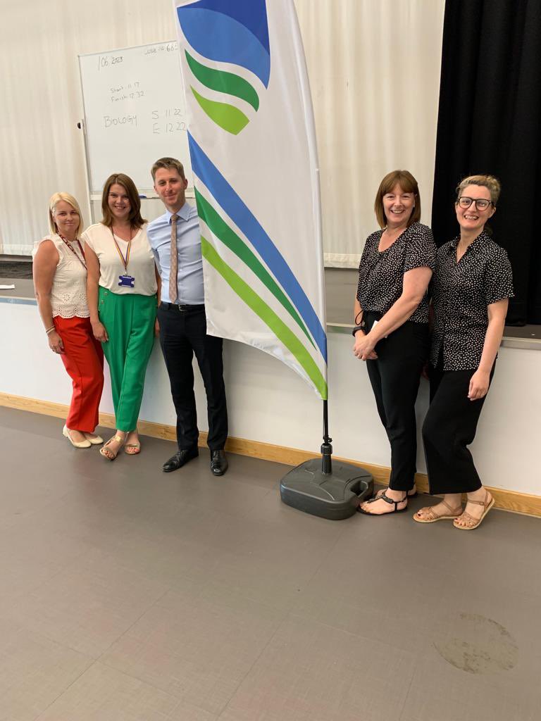 Thank you to the Boar’s Head, Ivor Arms, the New Penny Farthing and Fullbrooks! #NationalThankATeacherDay #ThankATeacherDay23