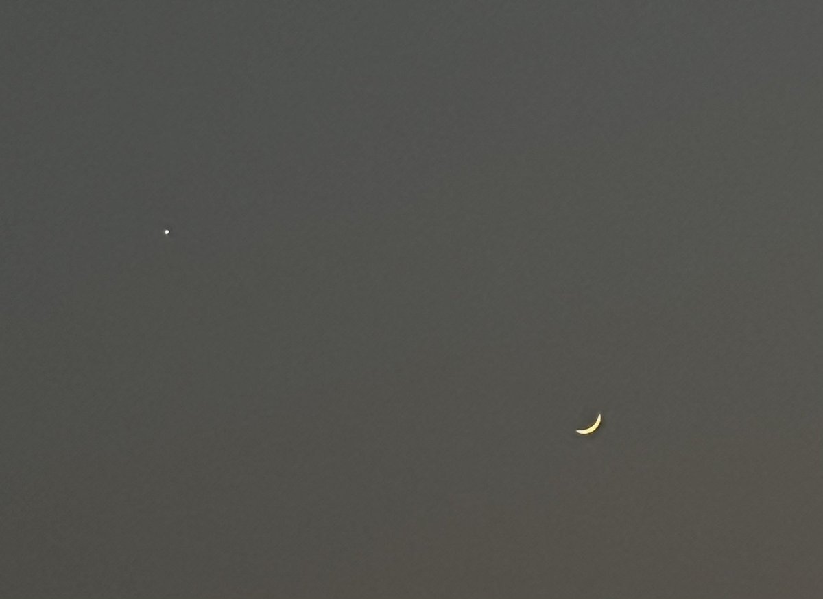 i_bad_liar_'s tweet image. 🌙 ❤️ #BasYunHi