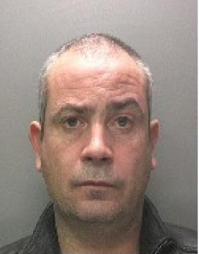 Officers investigating a theft in Mere are trying to trace a man they would like to speak to.

Anyone who sees Nicholas Hughes, 49, from Coventry, or knows of his whereabouts is asked to let us know via orlo.uk/xmyjx or call 101.

Read more - 
orlo.uk/fh5v3