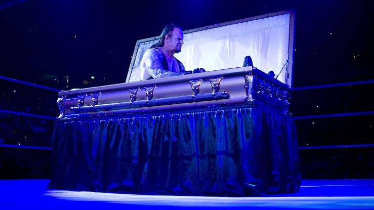 We all believed that undertaker died and resurrected 😂😭
