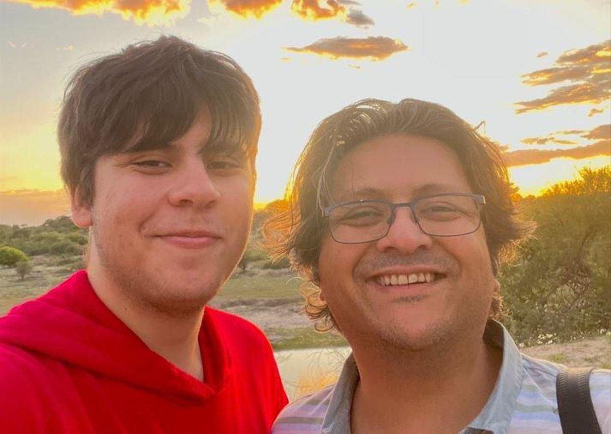 muffinpoots's tweet photo. Hamish Harding
Shahzada Dawood - board member for SETI
Suleman Dawood - a teenage boy
Paul-Henry Nargeolet - an explorer with close to 30 years of experience
Stockton Rush

@msolurin is it as funny when you know their names and faces? https://t.co/zSkcVNP4e7