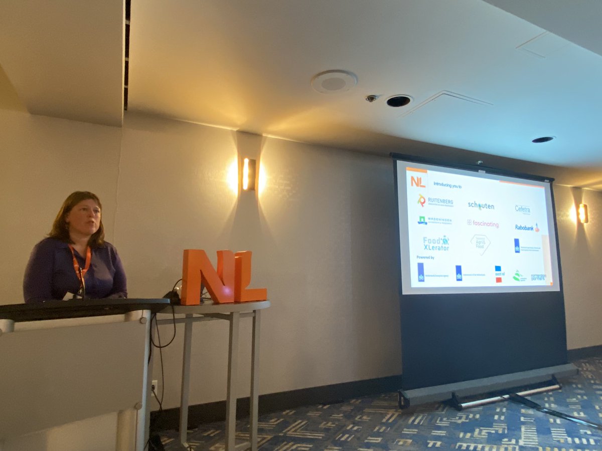 LAN Washington tweet media