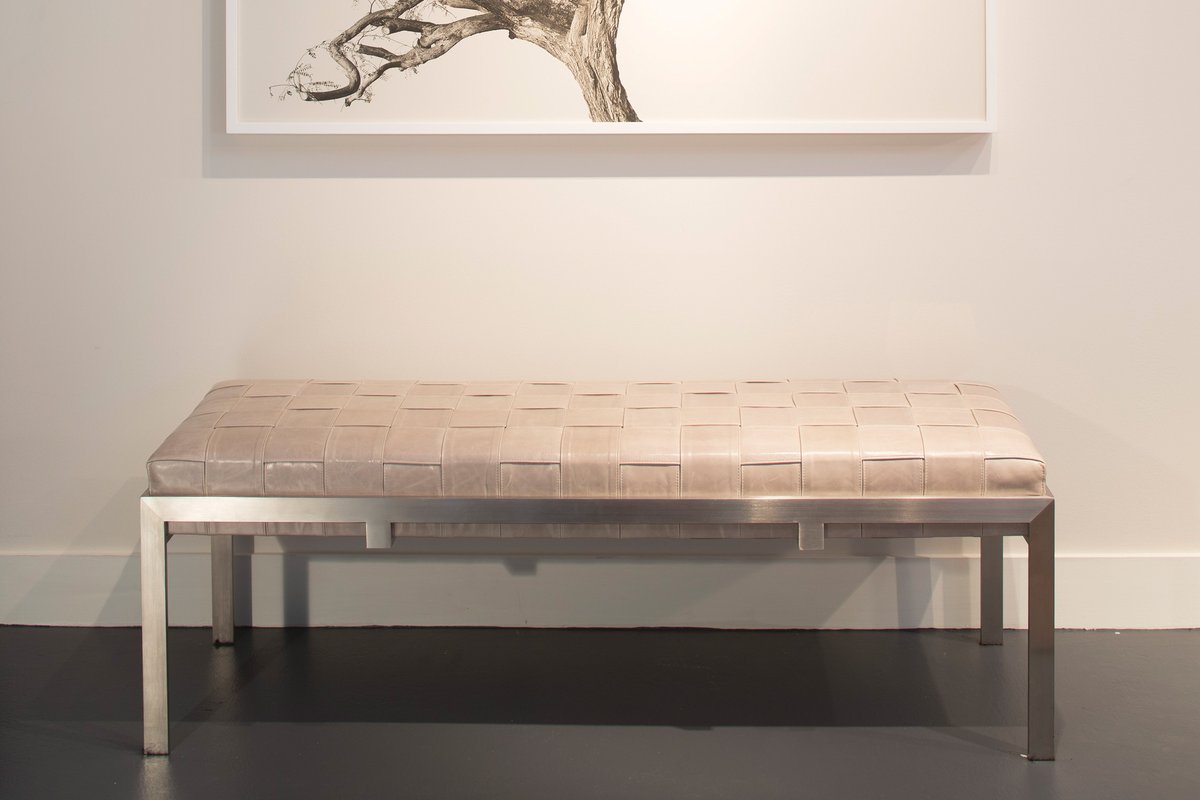 The 'Classic' Museum Bench is hand-crafted in Southern California. Hand polished and seamless. Link in bio to shop.
#Magnidesign #MagniHomeCollection #museumbench #decoration #decor #decoration #tothetrade #decor #designerfurniture #luxury #moderndecor #marble