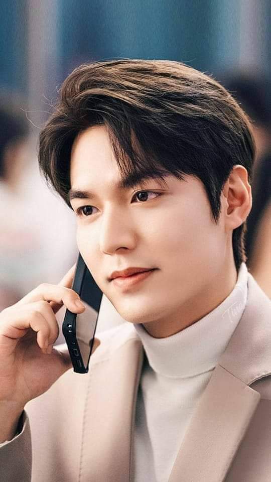 Happy birthday mylove and more to come 

#HappyLeeMinHoDay