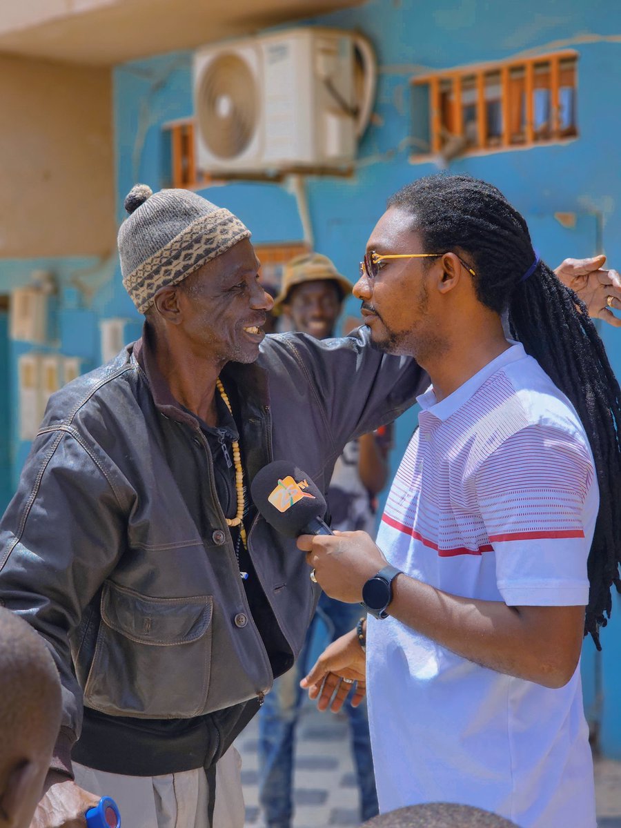 PapeSidy's tweet image. Une Petite Histoire en 4 Photos 😍😍
#Aaru_Mbed Jeudi 14h
#happybirthday #2STV #20ans