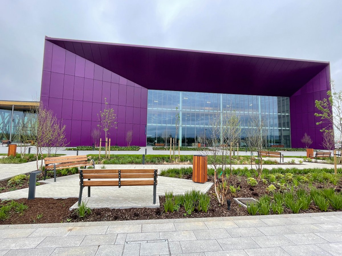 Scotland’s flagship facility for manufacturing innovation opened today in Renfrewshire.

NMIS is at the heart of the Advanced Manufacturing Innovation District Scotland #AMIDS.

It’s home to a skills academy, digital factory and collaboration hub.

nmis.scot/whats-happenin…

#NMIS