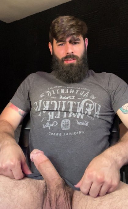 Axlerodstewart’s pics and videos