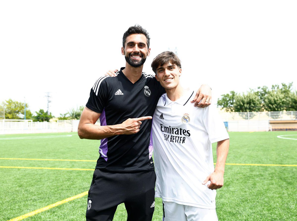 Álvaro Arbeloa tweet media