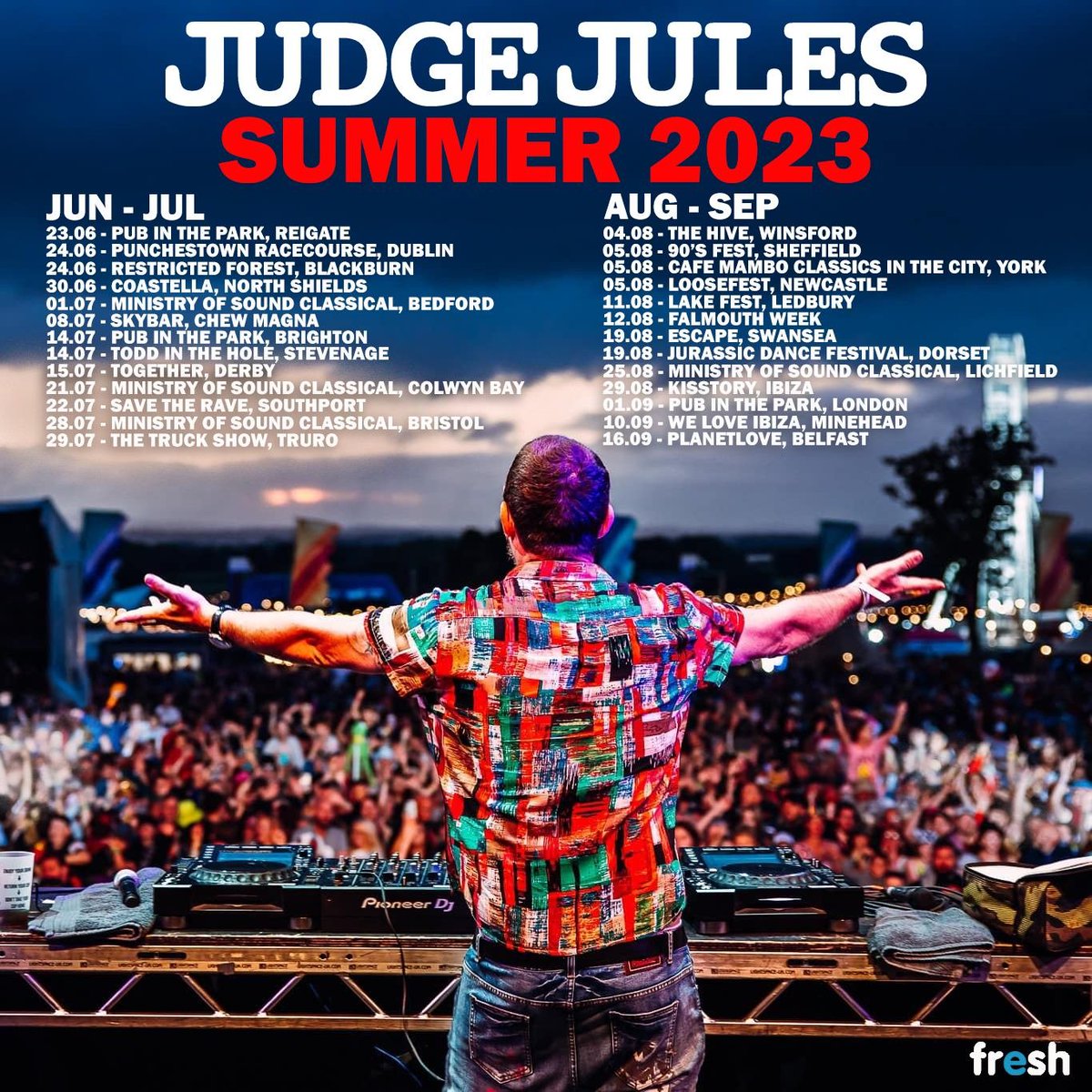 RealJudgeJules's tweet image. Summer is here! Some huge shows coming up📷Which are you going to?

judgejules.net/dj-dates/

#JudgeJules #summer2023 #summergigs #festivalseason