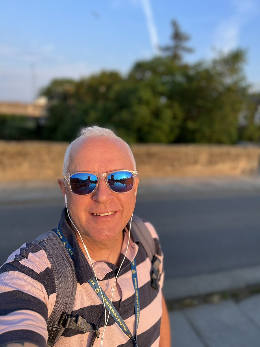 KeithT - The Sunday Hour Radio programme (@keithtp) on Twitter photo Middle of the week Sun is shining how is everyone ?
#livelife #outdoors <a href="/herefordlifemag/">Herefordshire Life</a> #summer2023 Middle of the week Sun is shining how is everyone ?
#livelife #outdoors <a href="/herefordlifemag/">Herefordshire Life</a> #summer2023