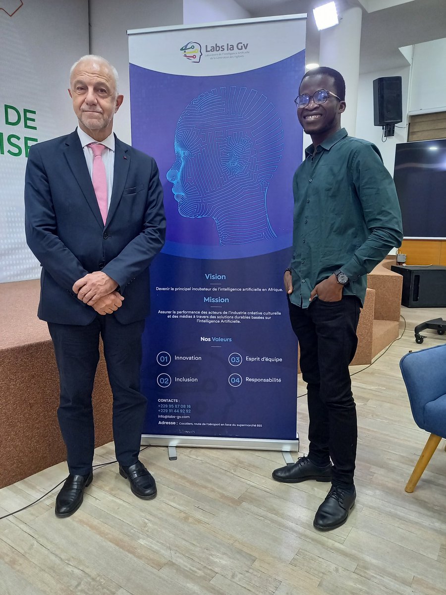 Emmanuelcodjo_'s tweet photo. Last June 19, I then exchanged with @JMCambaceres former deputy, former president of the business committee organizations of the Economic, Social and Environmental Council in France on digital issues at the 2nd Digital Crossroads initiated by @LabsGv and @Cafecheck_
#stopfakenew https://t.co/B9mGRmNokG