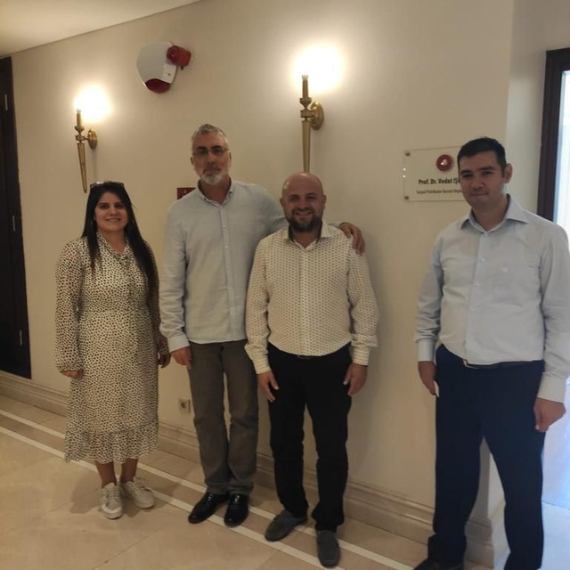 #EngelliyeEkpssAtaması <a href="/isikhanvedat/">Prof. Dr. Vedat Işıkhan</a>  Biz hala atama bekliyoruz sözler tutulmadı...