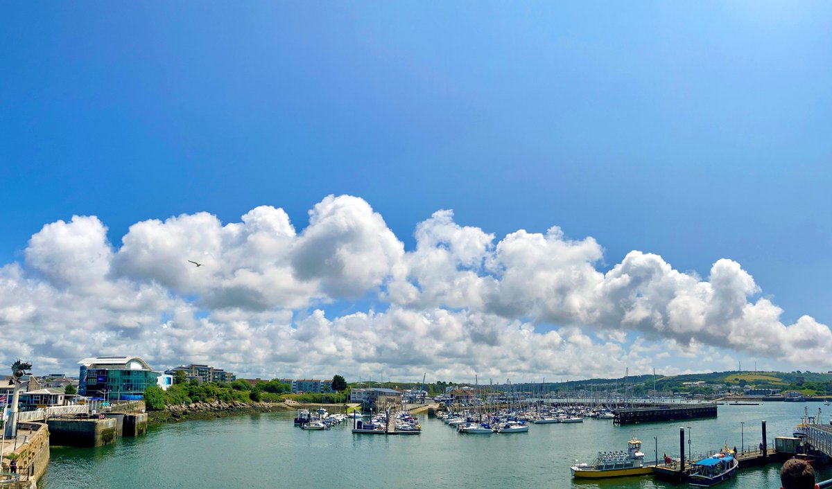 This is the stunning view our #OpenDay visitors had from a bus tour of the city today.

@britainsocean city has so much to offer, including the Barbican,  The Hoe, and beautiful beaches nearby.

Why not pop along to our campus and find out more? plymouth.ac.uk/study/open-day…