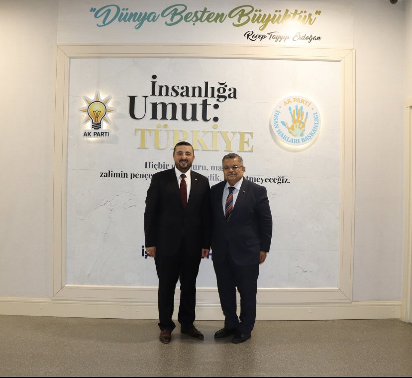 Cumhurbaşkanımız Sn <a href="/RTErdogan/">Recep Tayyip Erdoğan</a>’ın tensipleriyle Ak Parti Genel Başkan yardımcılığı İnsan Hakları Başkanlığına atanan değerli kardeşim Mehmet Ali Zengin’e hayırlı olsun ziyaretinde bulundum.Rabbim güzel hizmetler yapmayı nasip etsin inşallah.