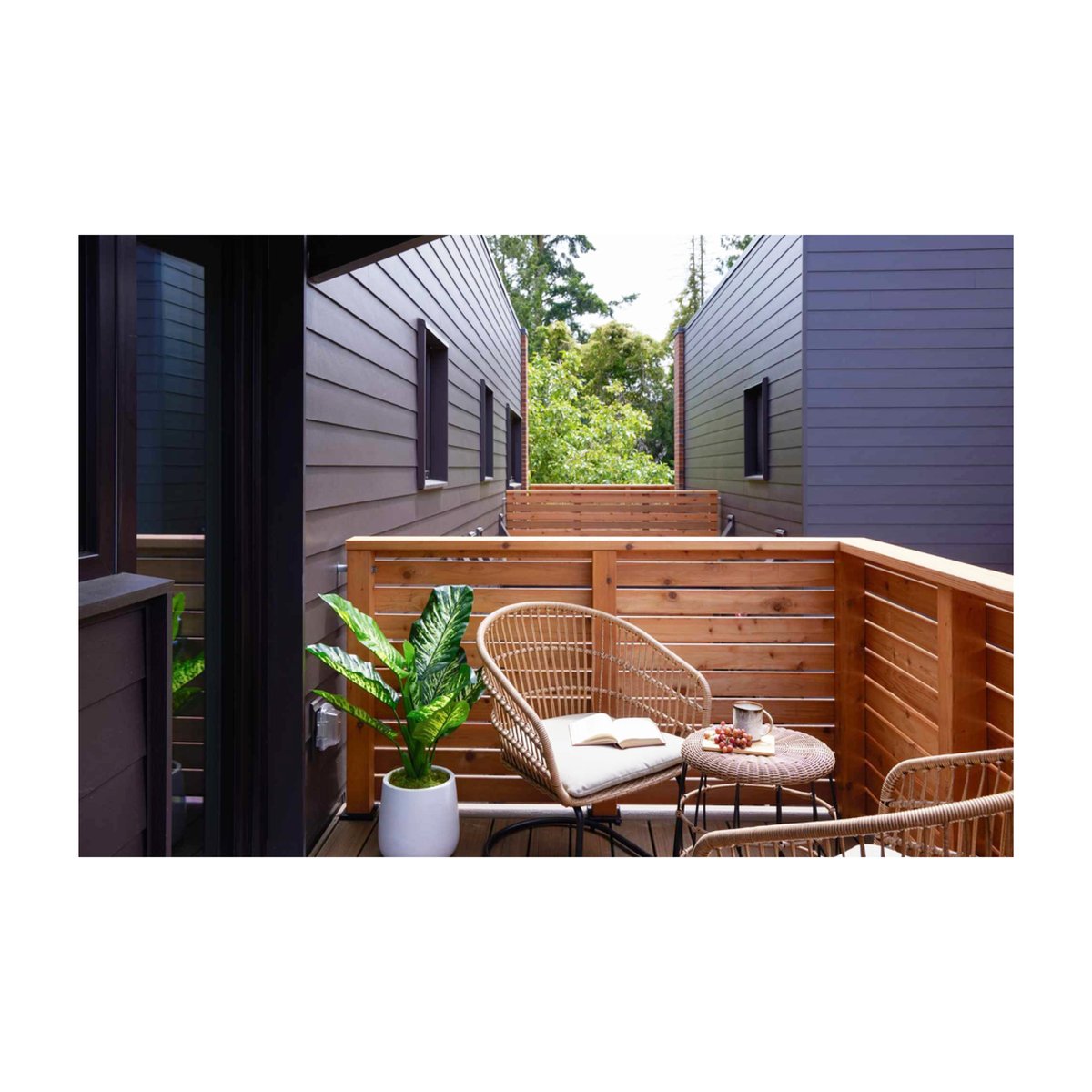 GreenHammerInc's tweet photo. Happy Summer Solstice! How are you celebrating the longest day of the year?

We're highlighting two of our favorite porches—at the Richmond Residence and Trillium Townhomes. Both are perfect places to settle in with a cold beverage, conversation, or book. https://t.co/fCpe68oOHO