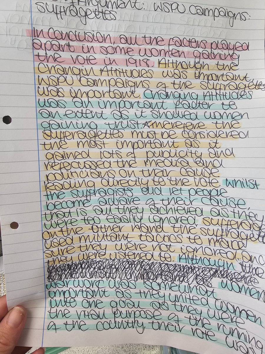 HuntersHistory_'s tweet photo. Our Higher Historians doing a I, We, You activity to help them understand the process of conclusions. Idea taken from SATH. @DHSCitizenship @DunfermlineHS #HigherHistory #edutwitter #History #Conclusions https://t.co/mtJdaqESpj