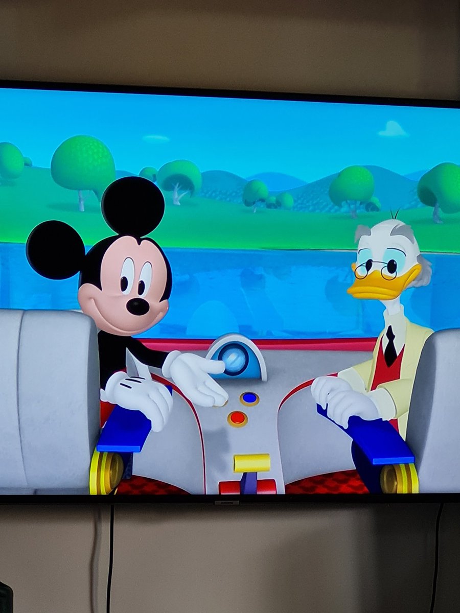 Micky Maus Wunderhaus Uboot mehr Knöpfe als #titanicsub