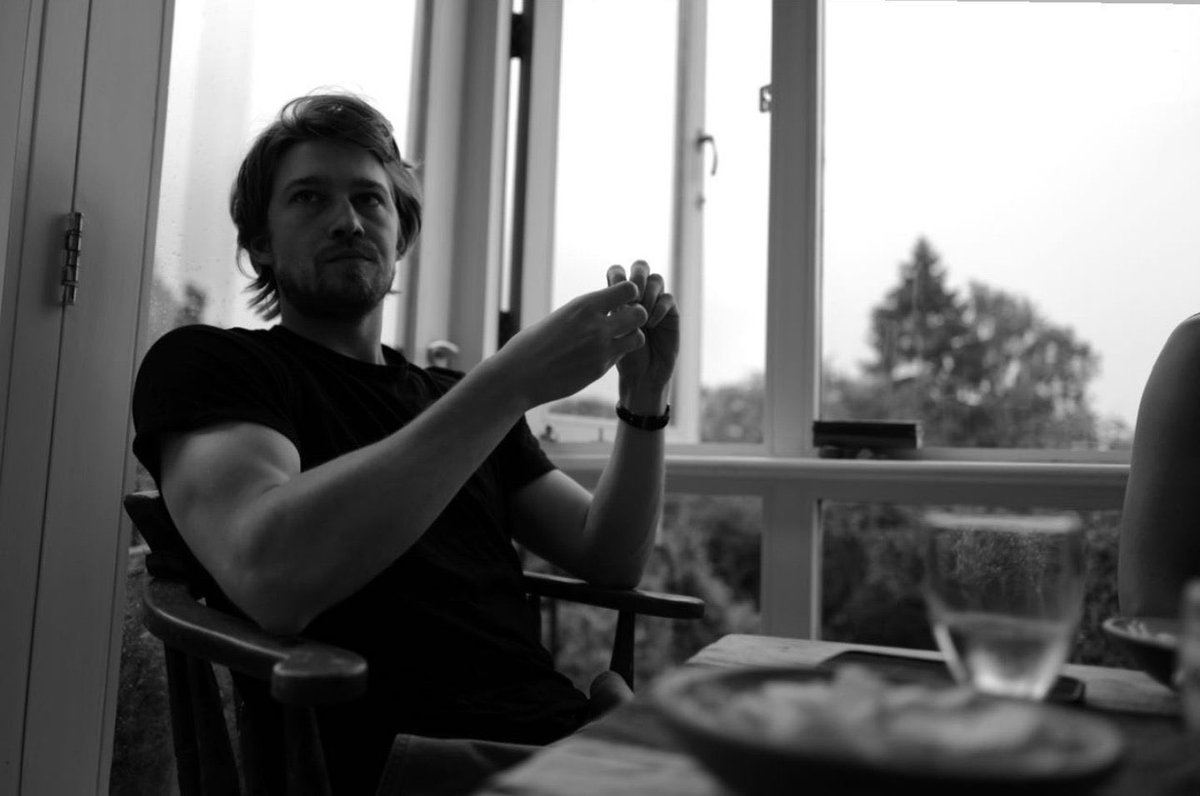 pathethug's tweet image. Have none in here and I need some friends to interact with. I do #openfollow for western roleplayer. Please kindly retweet to this tweet. Thank you!