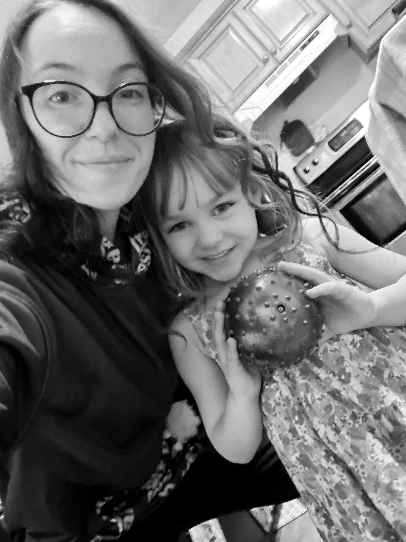 Eyebuydirect on Twitter "It’s NationalSelfieDay! Drop us your best