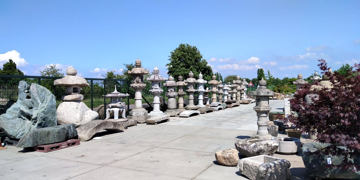 Fietsrondje de Tempel:
Vrijwel onbewolkt bij ca. 25 graden Celsius, anderhalf uur, afstand ca. 20 km, via Reeuwijk Dorp, Boskoop en Waddinxveen.
