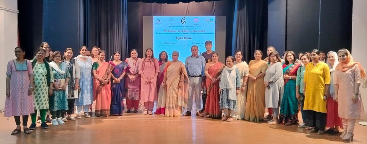 vermapriya0212's tweet photo. With Mr.Praveen Singh Head of NRI Cell:Women Commission of India , New Delhi @NCWIndia and Convenors Prof.(Dr.) Adhya Saxena director WGRC and ICC chairperson MSU Baroda and Prof.(Dr.) Jyoti Parekh ICC chairperson GU Ahmedabad. Professors and students from Various Faculties ✨🌻 https://t.co/tjlGMwxBaw