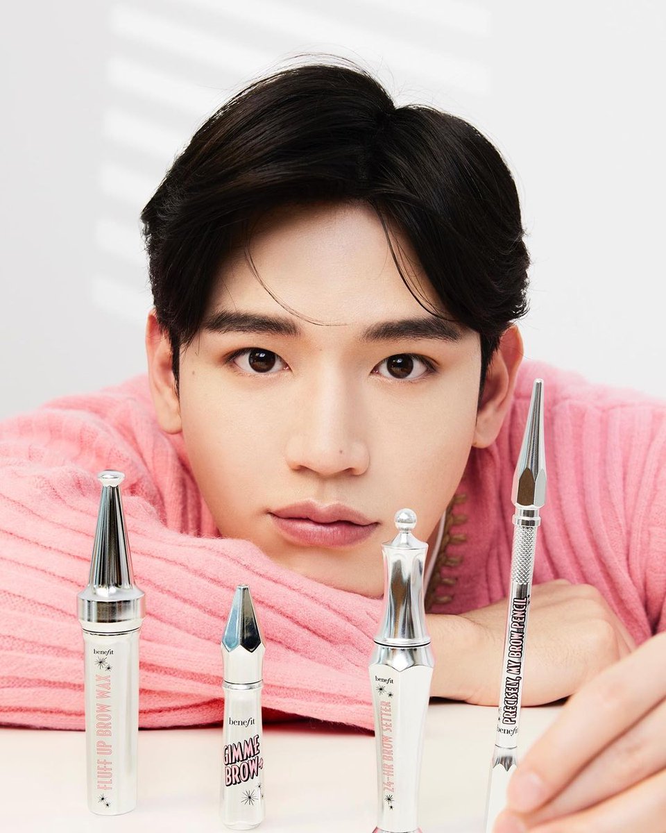 NewwieeLooks's tweet photo. [#BenefitThailand #BenefitBrowsTH #BenefitBrows #Newwiee ] https://t.co/ZY4pUzyt8c