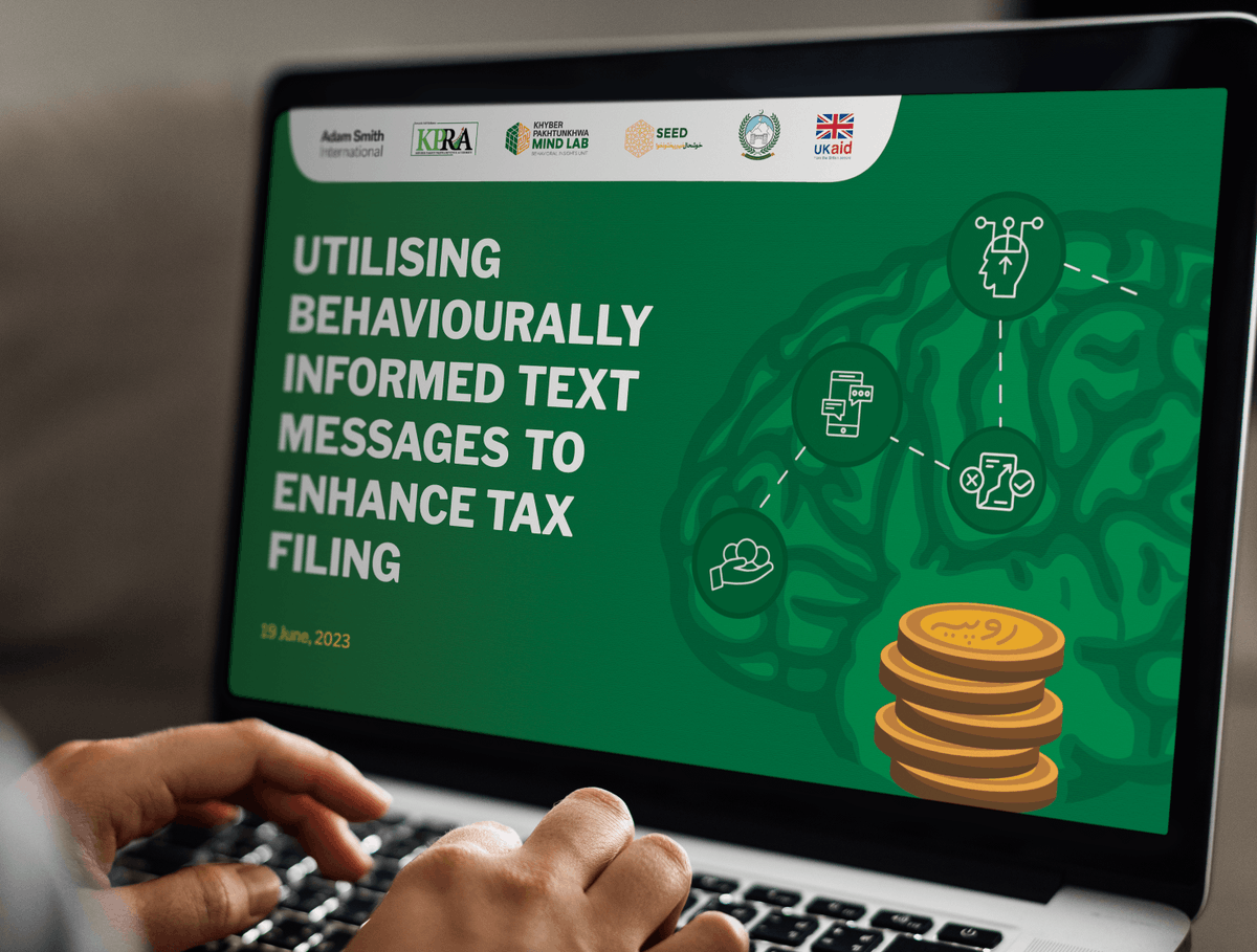 1/2 📊📲 SEED recently conducted  randomized control trial, led by #KP's Nudge Unit (BIU MindLab) in partnership with @kpra_official.

The experiment used behaviourally informed text messages to improve tax filing in Khyber Pakhtunkhwa.
🌱💳💬

#MindLab #Nudge #ReformingKP