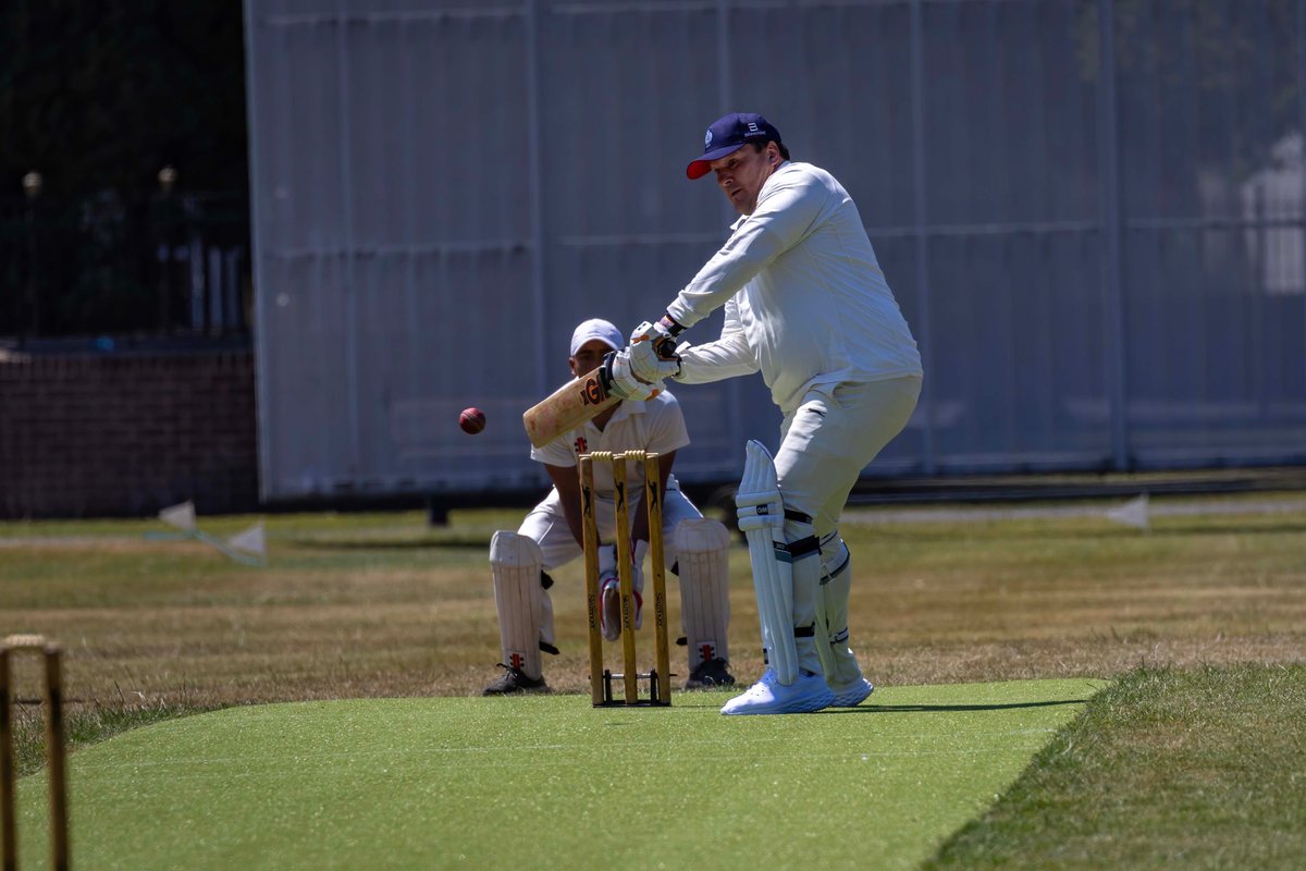 The R Mon RE (M) tweet media