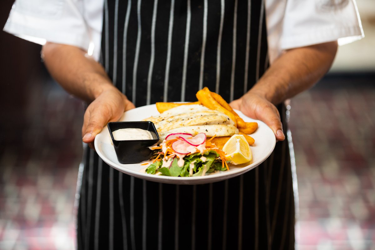 FoodandDrinkNE's tweet photo. Caroline Preston from the @NorthTyneCA shares her thoughts on kitchen nightmares, a staffing crisis in #hospitality, #food and #drink, stepping up careers in the industry, and why the NTCA has launched the #GoodWorkPledge.

Read more: https://t.co/mfcFfjQzQ7 https://t.co/CEJmQ2b4bZ